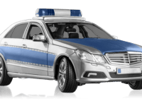 Amtsanmaßung: Verwendung des eigenen Fahrzeugs als Polizeifahrzeug